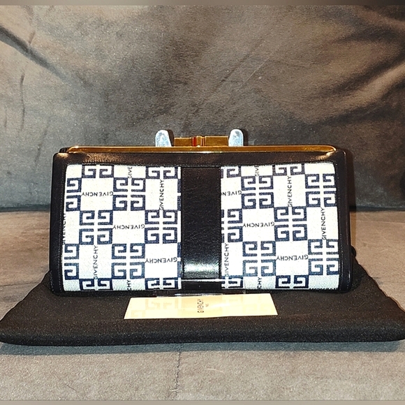 GIVENCHY NAVY BLUE LEATHER & WHITE PVC BI-FOLD SECRETARY LONG WALLET & DUSTBAG - Picture 15 of 15